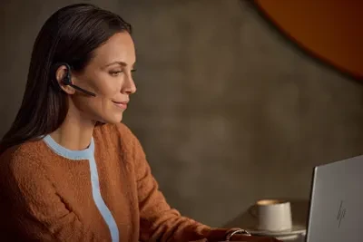 Ausinės - HP Poly Voyager Legend 50-M Triukšmo slopinimo belaidės juodos