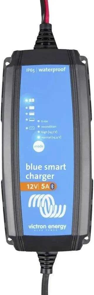 Victron Energy Mėlyna Smart IP65s įkroviklis 12V 5A + DC jungtis