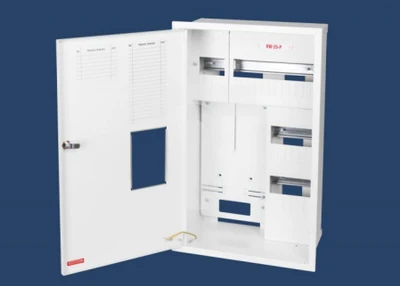 Karwasz RW-25P spintelė atidarytomis metalinėmis durelėmis