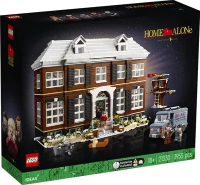 LEGO Ideas 21330 Vienas namuose