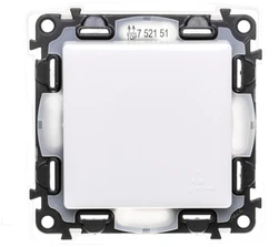 Legrand Vieno poliaus jungtis 10AX IP44 balta VALENA LIFE (752151)