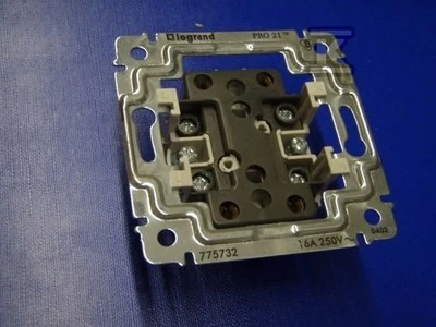Legrand GN.2X2P PODW.B/UZ.SISTENA
