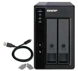 Serveris QNAP TR-002 diskų masyvas Juoda