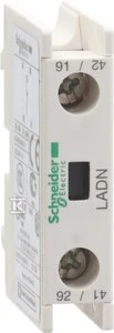 Schneider Electric „Schneider“ pagalbinis kontaktas 1NO, montuojamas priekiniame skydelyje (LADN10)