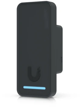 „Ubiquiti Compact“ – antros kartos NFC kortelių skaitytuvas ir išėjimo prašymo įrenginys, palaikantis durų atrakinimą ranka pamojuojant.
