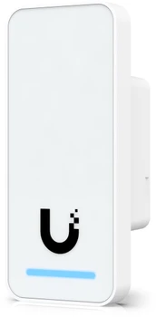 Šakotuvas „Ubiquiti UniFi Access“ antros kartos kompaktiškas vidinis/išorinis skaitytuvas organizacijoms su integruotu pasveikinimo garsiakalbiu ir LED blykste.
