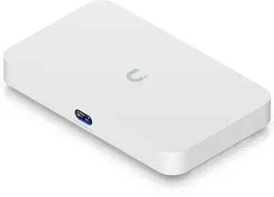 Šakotuvas Ubiquiti UCG-Fiber | Valdiklis | Komutatorius/debesų tinklų vartai, 4x 2.5GbE RJ45, 2x SFP+