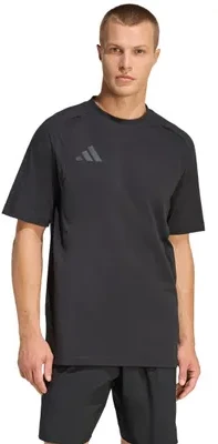 Vyriški marškinėliai adidas Tiro 26 Travel Tee juoda JM5543 (L)