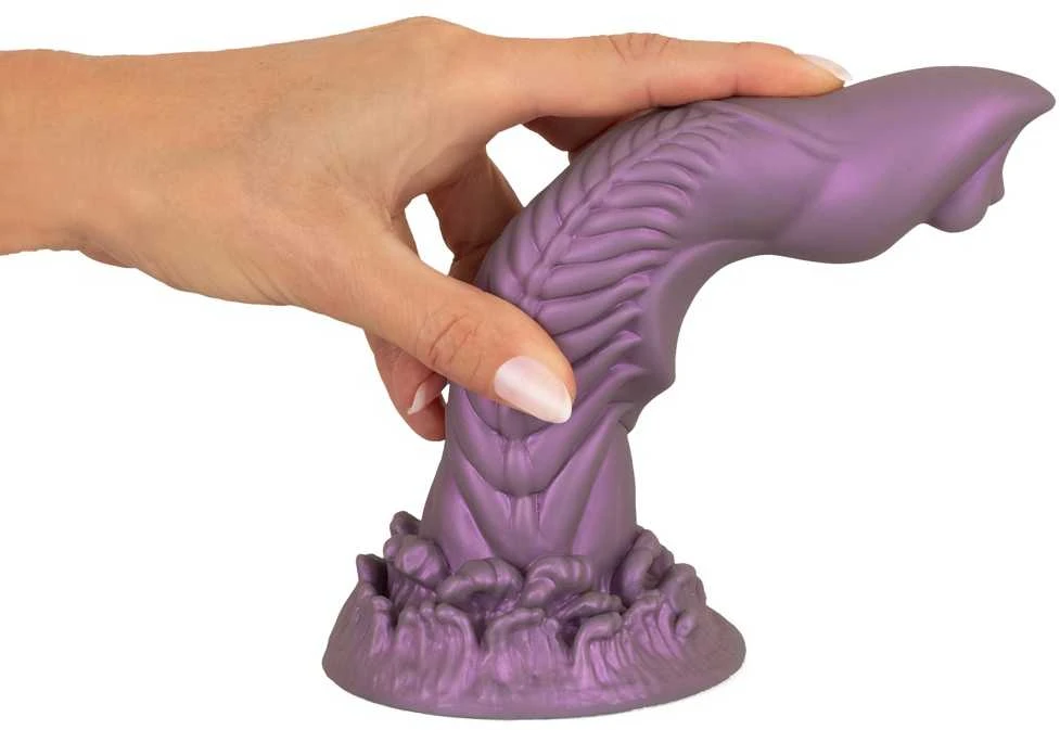 Beasty Cocks Alien Phallus