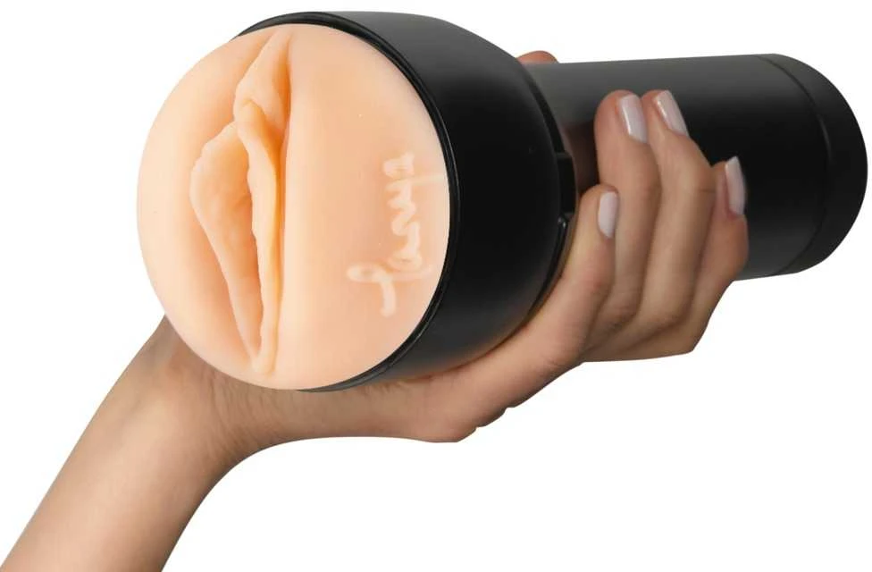Kiiroo Pajuskite Tanya Tate PBC