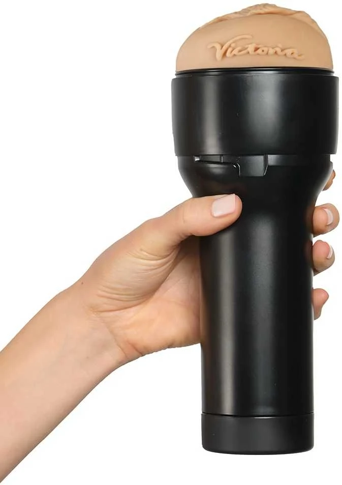 Kiiroo Pajuskite Victoria June PBC