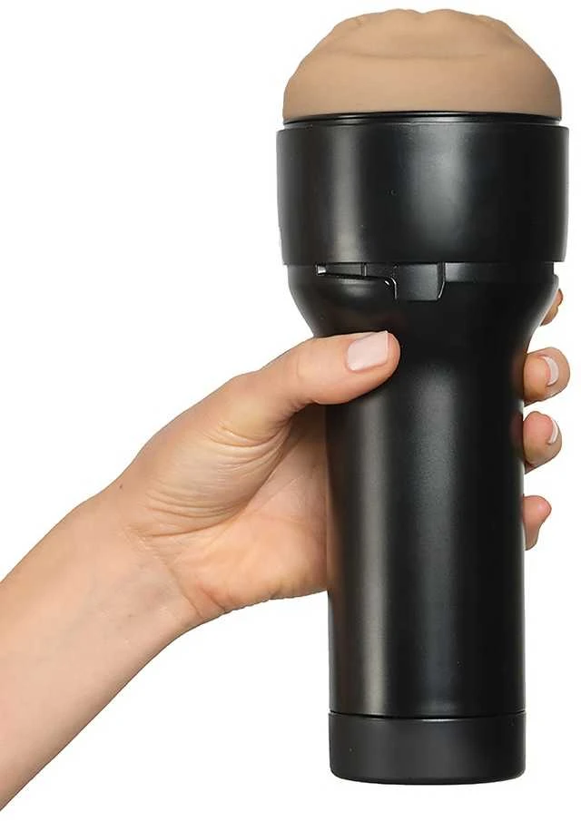 Kiiroo FeelVictoria June Mouth
