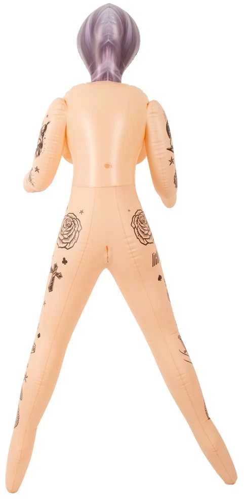 „NaughtyDollz“ tatuiruota sekso lėlė
