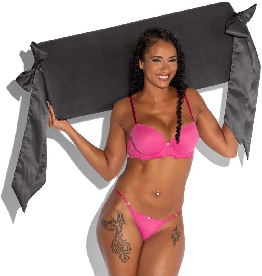 Ravish Pillow Juodas