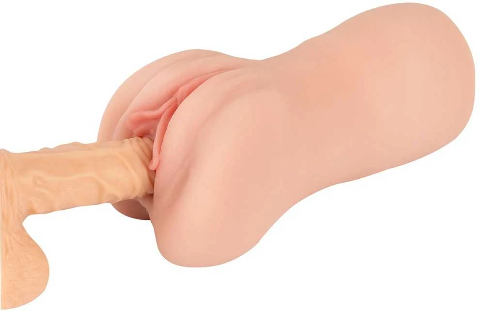 Realistixxx masturbatorius čiulpia