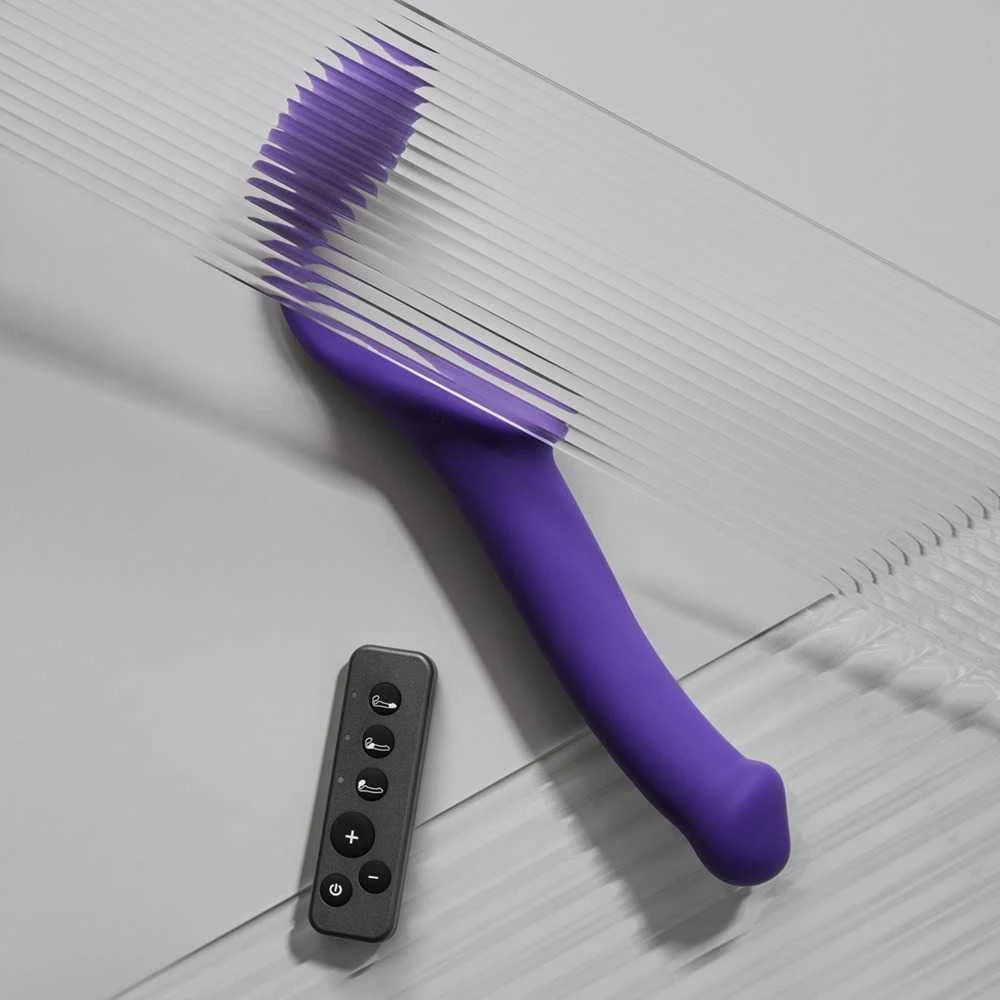 Strap On Me Vibrating Strap-On M Violetinė