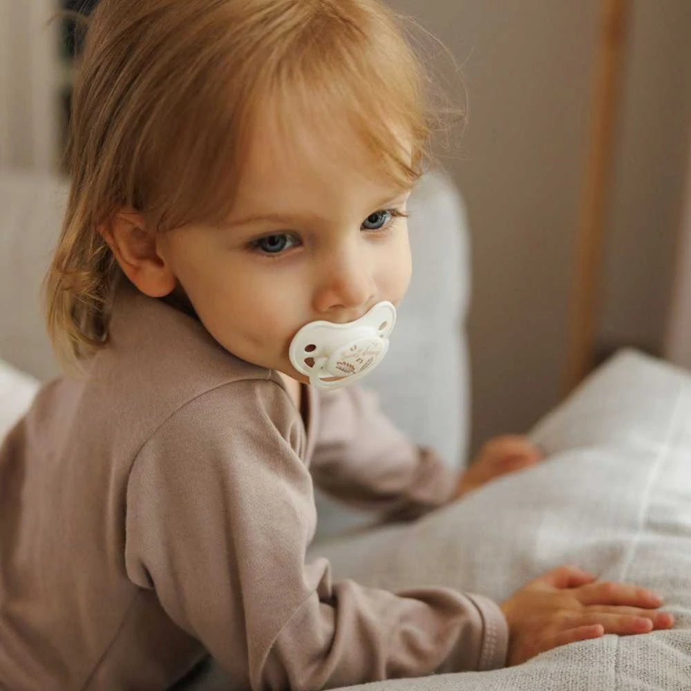 Canpol Babyono čiulptukas silikoninis anatominis 18m+ 1670/03
