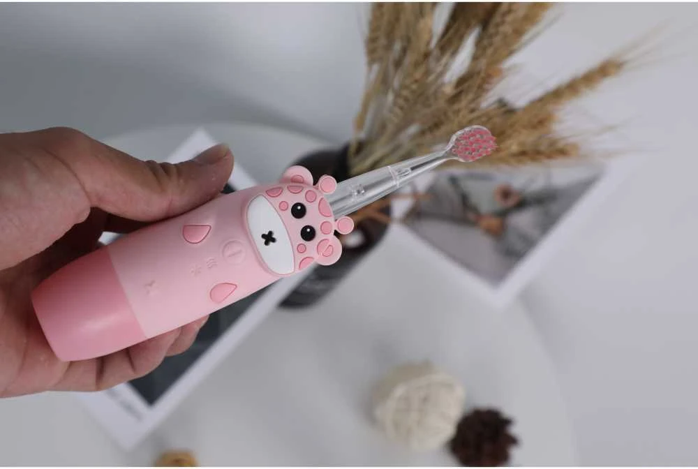InnoGiO elektrinis dantų šepetėlis žirafa rožinis GIO-450PINK
