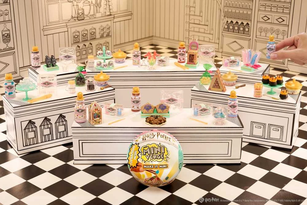 MGA Miniverse Make It Mini Harry Potter Honeydukes 528302-EUC