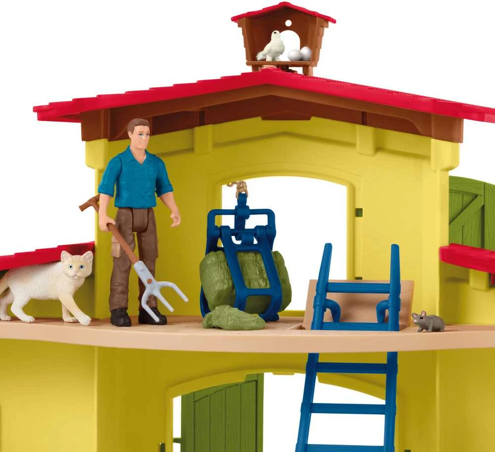 SCHLEICH FARM WORLD Didelis tvartas su gyvūnais ir priedais