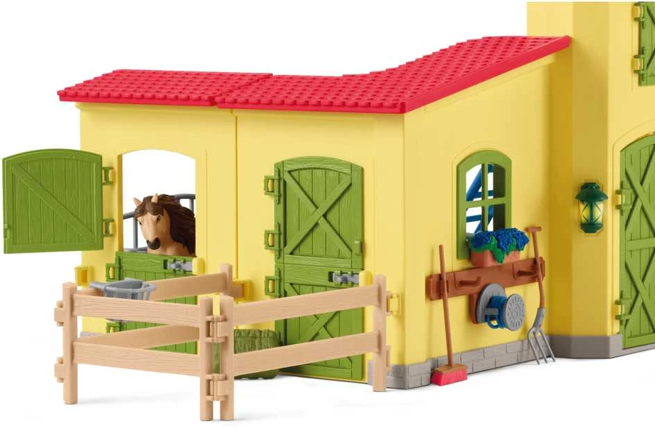 SCHLEICH FARM WORLD Ponių dėžutė su Islandijos puskraujų veislės žirgu