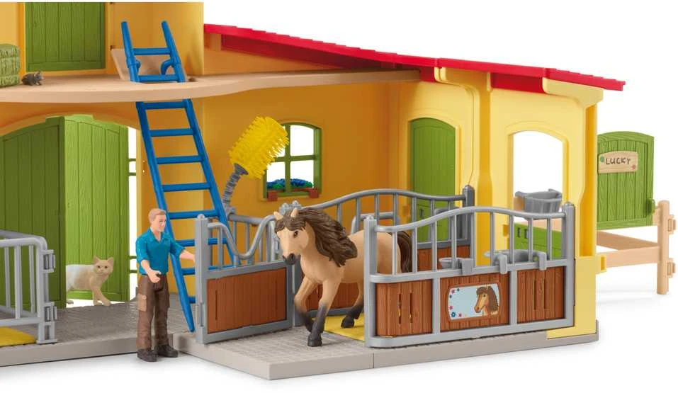 SCHLEICH FARM WORLD Ponių dėžutė su Islandijos puskraujų veislės žirgu