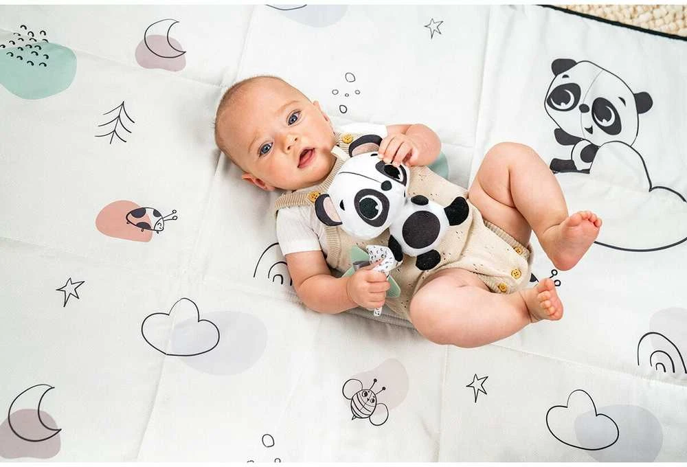 Tiny Love žaislas pakabinamas panda juoda balta
