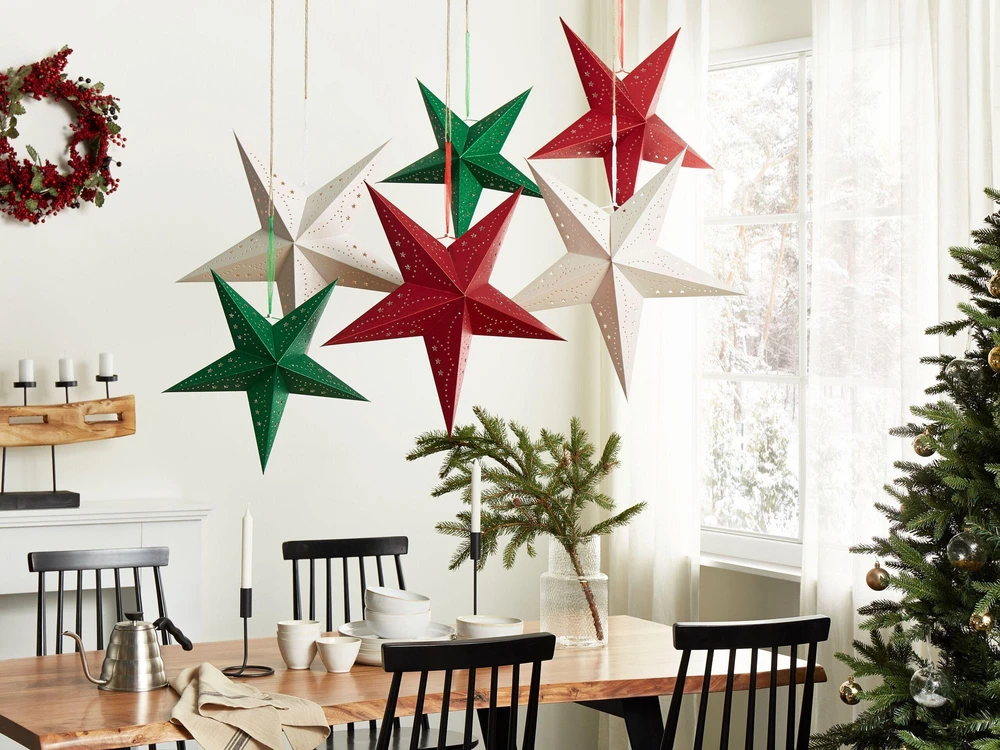 Beliani 2 LED kabančių dekoracijų rinkinys MOTTI Žvaigždė 45 cm smaragdo spalvos