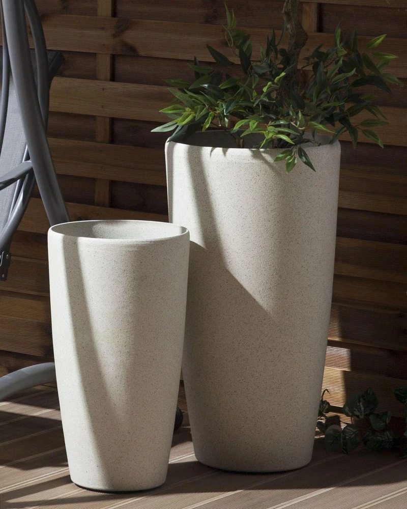 Beliani 2 vazonų rinkinys ABDERA 23 cm šviesiai smėlio spalvos