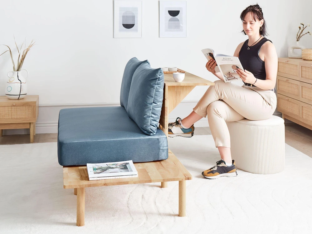 Beliani 2 vietų sofa SALO, mėlyna su staliukais