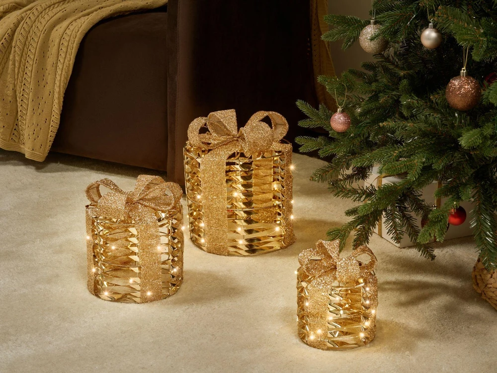 Beliani 3 LED kalėdinių dekoracijų rinkinys SLIVSO Dovanos 20/25/30 cm Auksinis