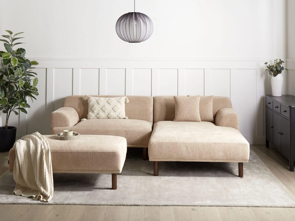Beliani 3 vietų kampinė sofa HOLT, smėlio spalvos, su otomanu, kairinė