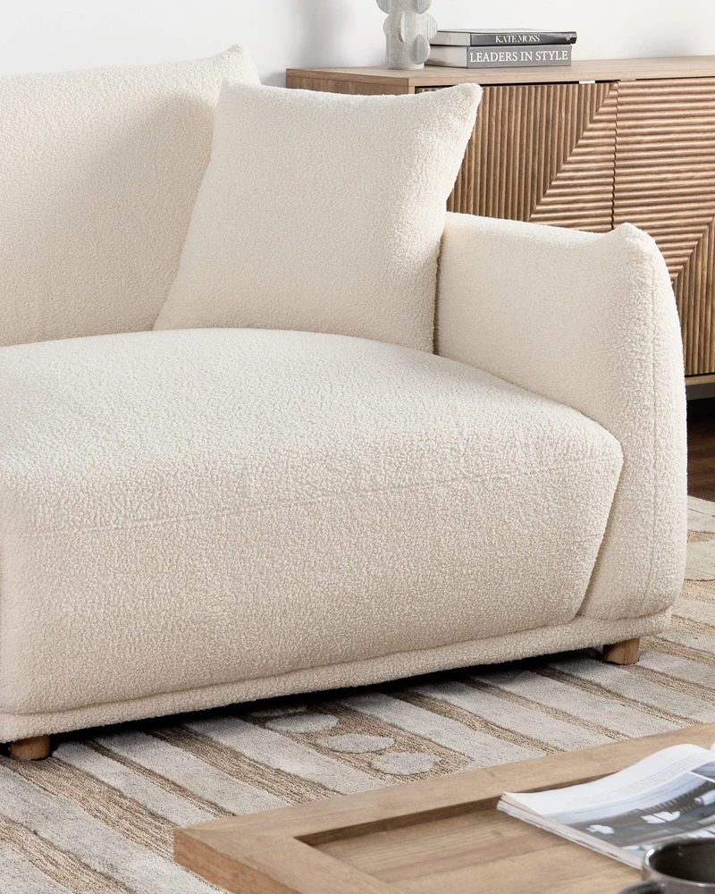 Beliani 3 vietų sofa JUBEK Boucle kreminės baltos spalvos