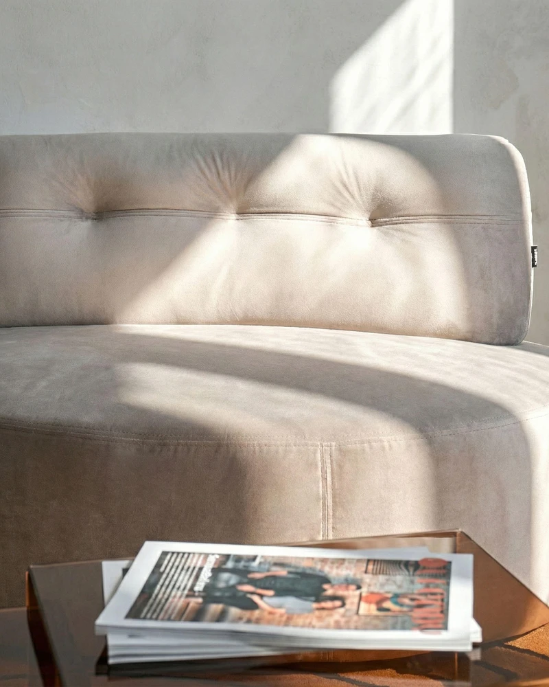 Beliani 3 vietų sofa LAERDAL Veliūrinė Smėlio pilka