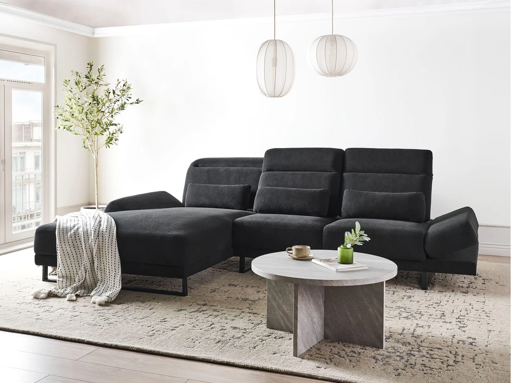 Beliani 4 vietų kampinė sofa IKAST, juoda, dešininė