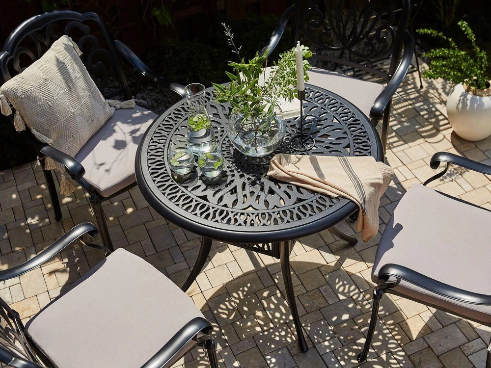 Beliani Bistro staliukas ANCONA 90 cm Metalinis Juodas