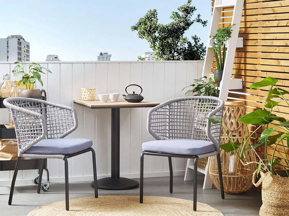 Beliani Bistro staliukas PALMI 60 cm 60 cm medienos imitacija ruda