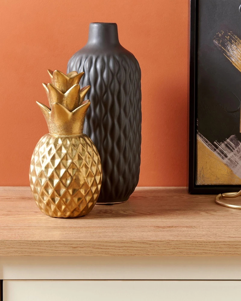 Beliani Dekoracinė figūrėlė Ananas TYANA Keraminė Auksinė