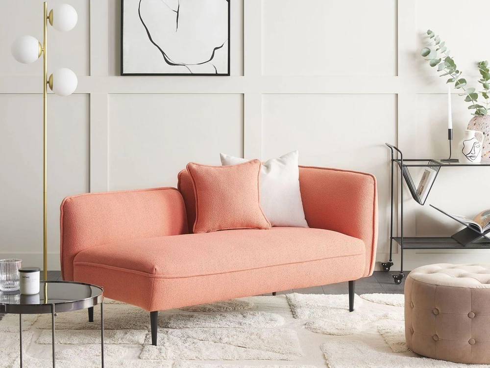 Beliani Dešininė gulto sofa CHEVANNES Boucle persiko spalvos