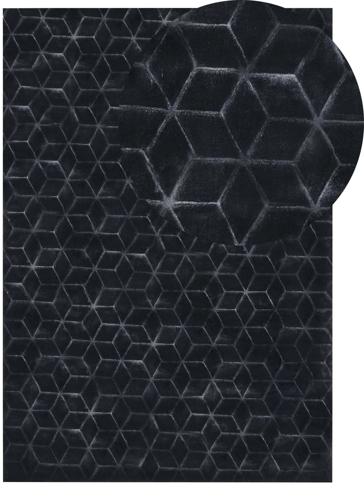 Beliani Dirbtinio kailio kilimas THATTA juodas 160 x 230 cm