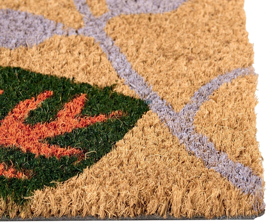 Beliani Durų kilimėlis DAGATAN spalvotas 60 x 90 cm su lapų motyvu, kokoso pluoštas