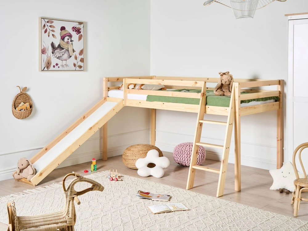 Beliani Dviaukštė lova iš pušies medienos STAPLE 90 x 200 cm su čiuožykla, šviesiai ruda