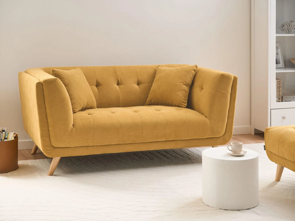 Beliani Dviejų vietų sofa HABO, garstyčių spalvos, su otomane
