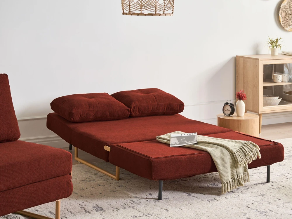 Beliani Dvivietė išskleidžiama sofa JERSLEV, raudona