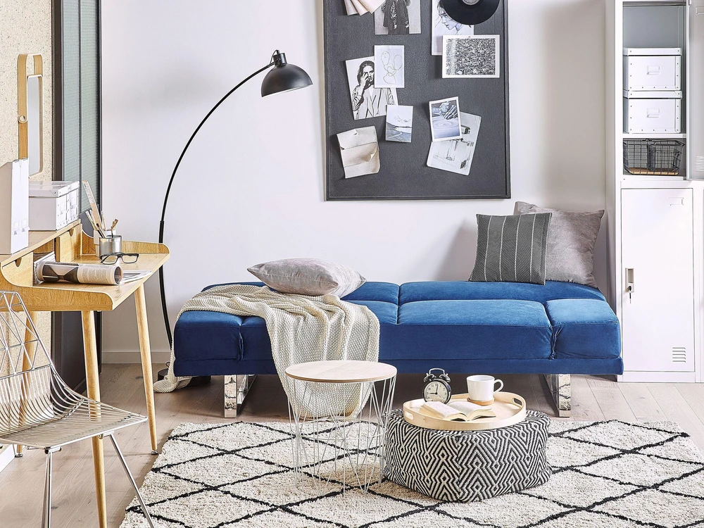 Beliani Dvivietė išskleidžiama sofa YORK iš veliūro, tamsiai mėlyna