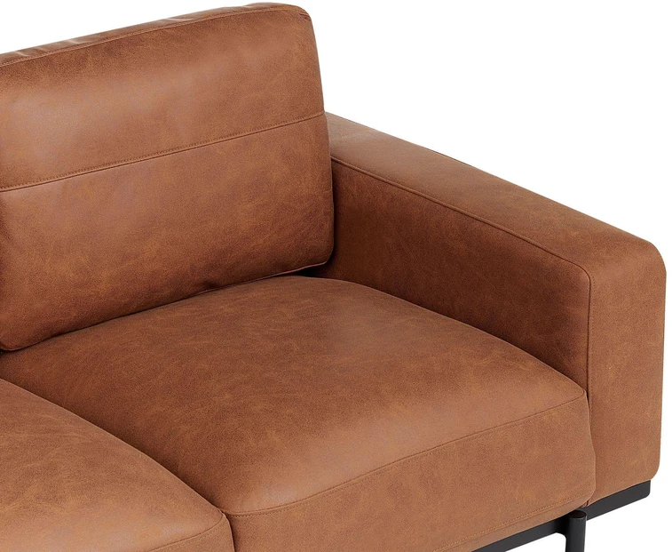 Beliani Dvivietė sofa SOVIK iš dirbtinės odos, ruda