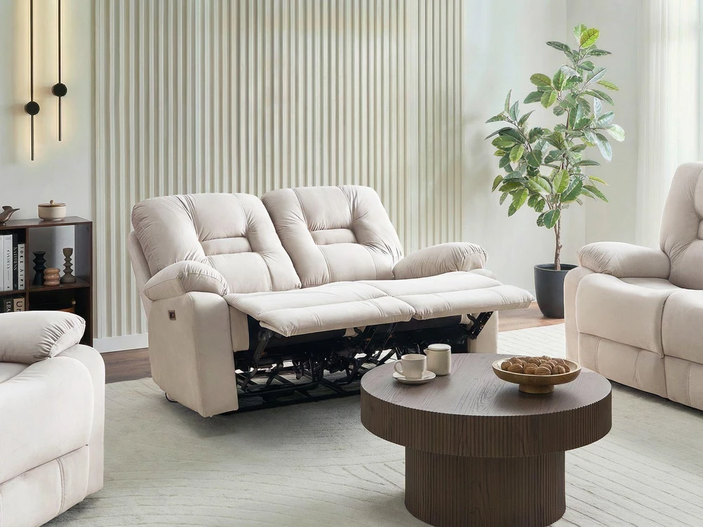 Beliani Dvivietė sofa su elektrine relaksacijos funkcija BERGEN veliūrinė šviesiai smėlio spalvos su USB prievadu