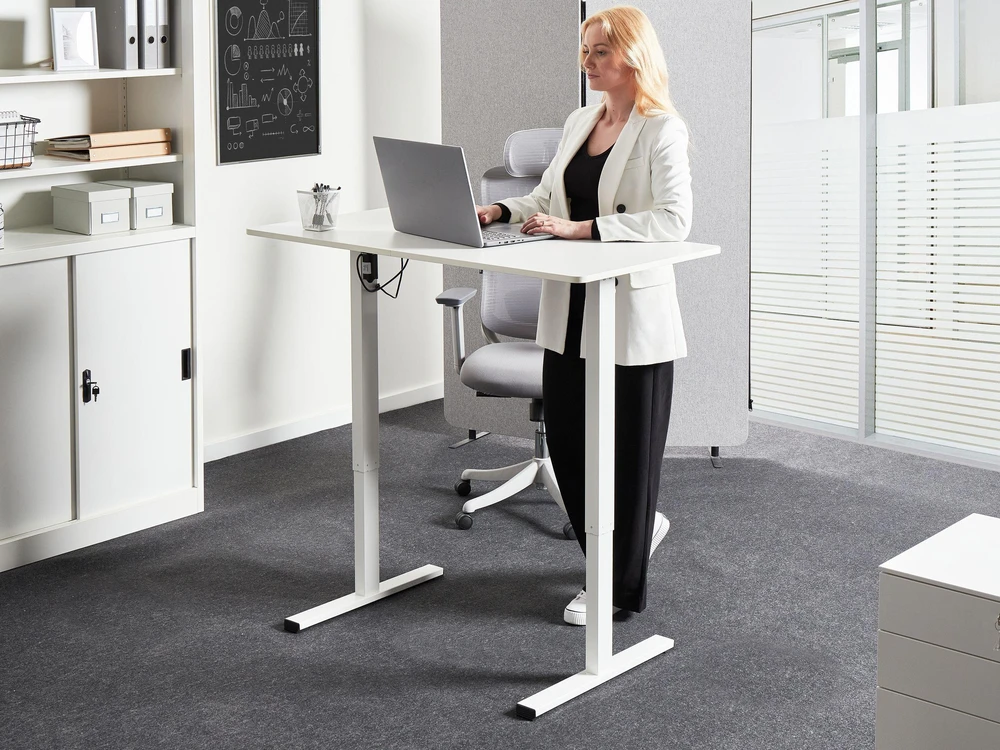Beliani Elektriškai reguliuojamas stalas TAVARES, baltas, 120 cm x 60 cm