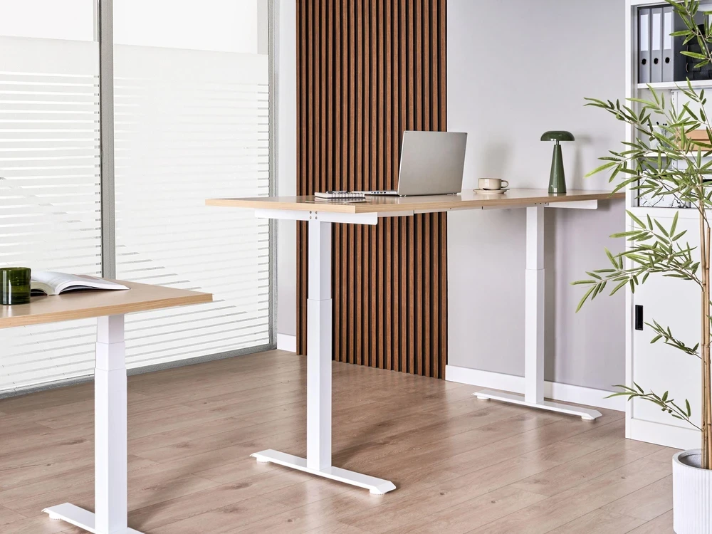 Beliani Elektriškai reguliuojamas stalas DESTINES šviesiai ruda/balta 180 cm 72 cm