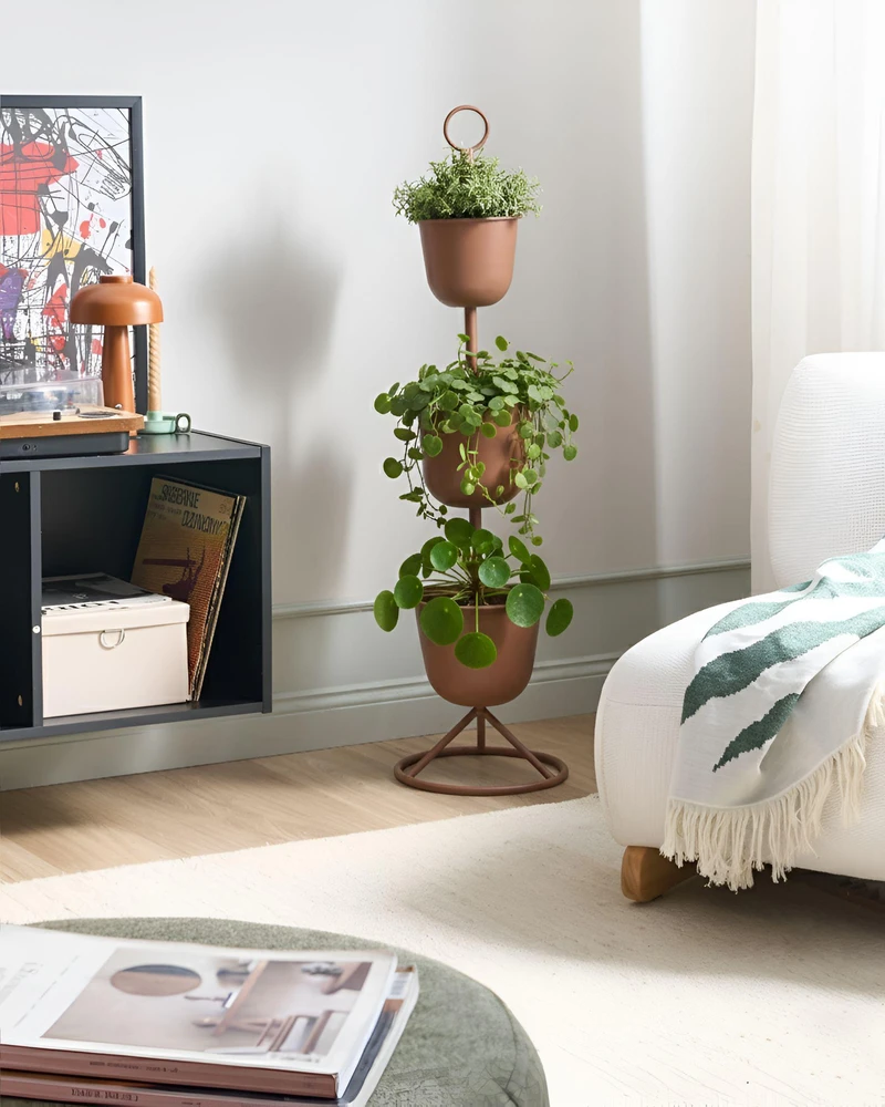 Beliani Gėlių stovas RENGE 28 cm rudas metalinis